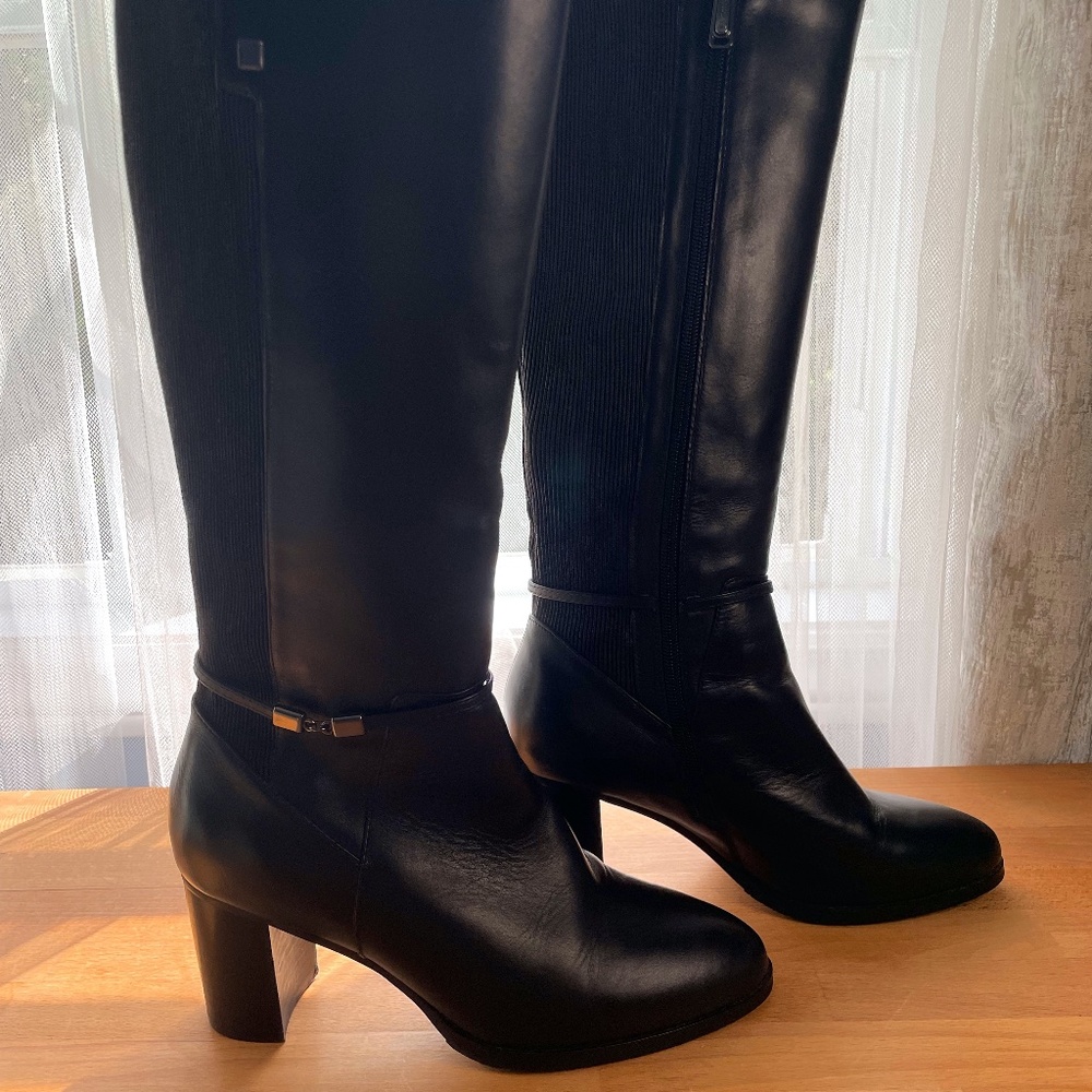 Blondo winter dress boots size 8W with stretch on calf!